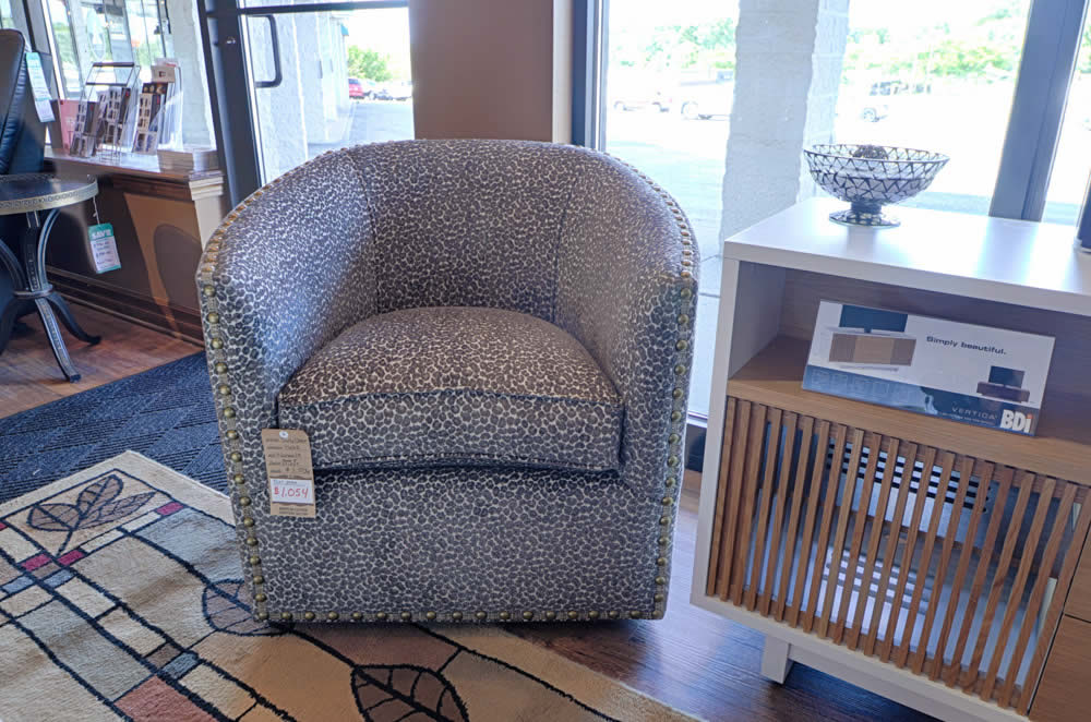 Norwalk Furniture 14